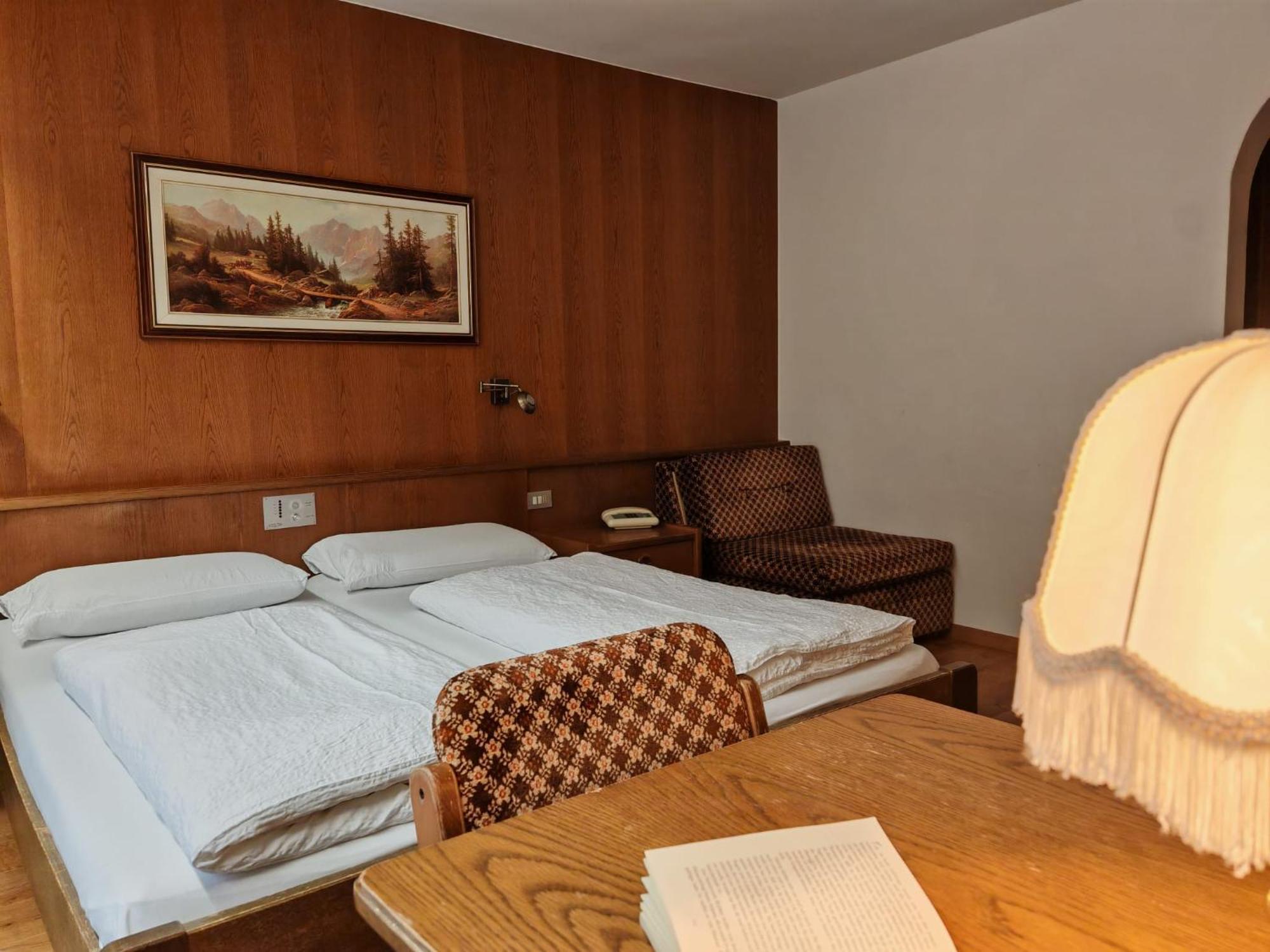 Hotel Alpenblick Sarentino Екстер'єр фото